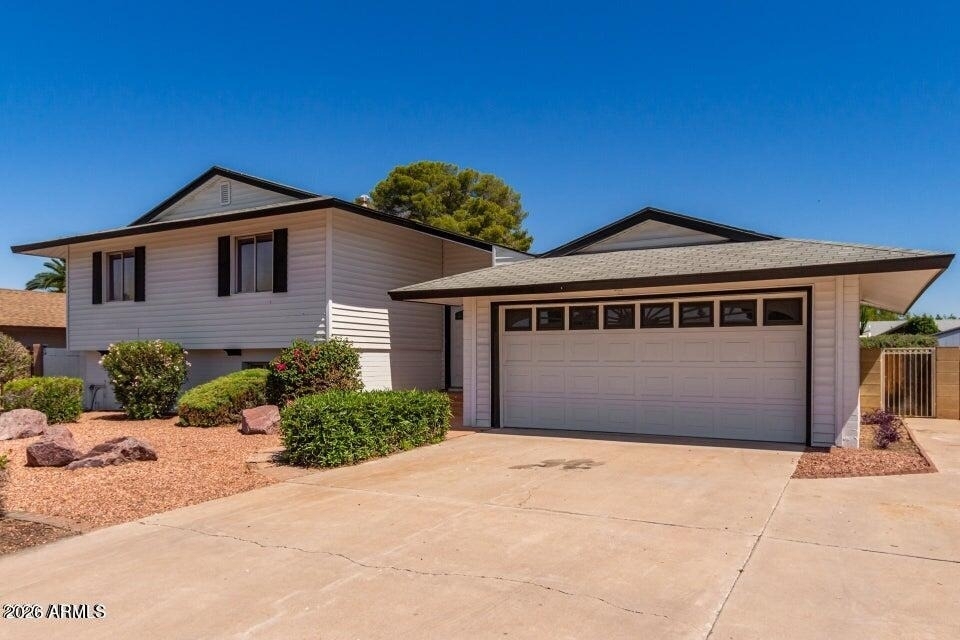 1628 E Hermosa Drive - Photo 2