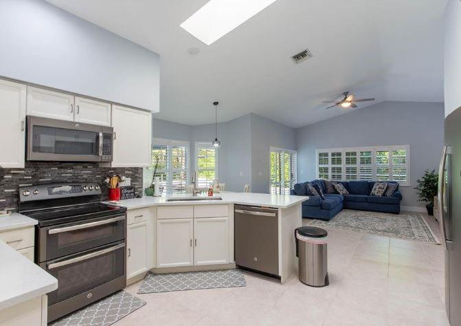 1349 Brampton Cove - Photo 6
