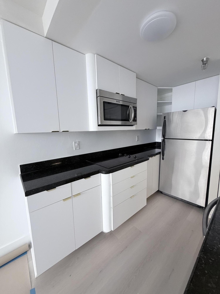 540 Brickell Key Drive - Photo 9