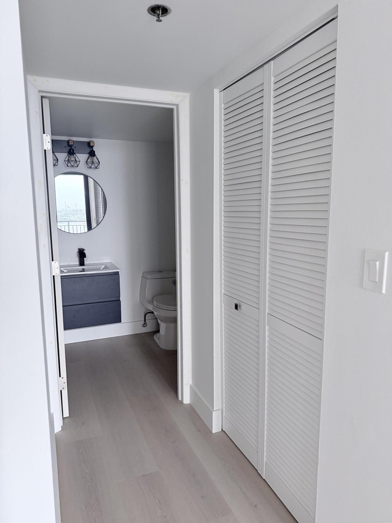 540 Brickell Key Drive - Photo 17