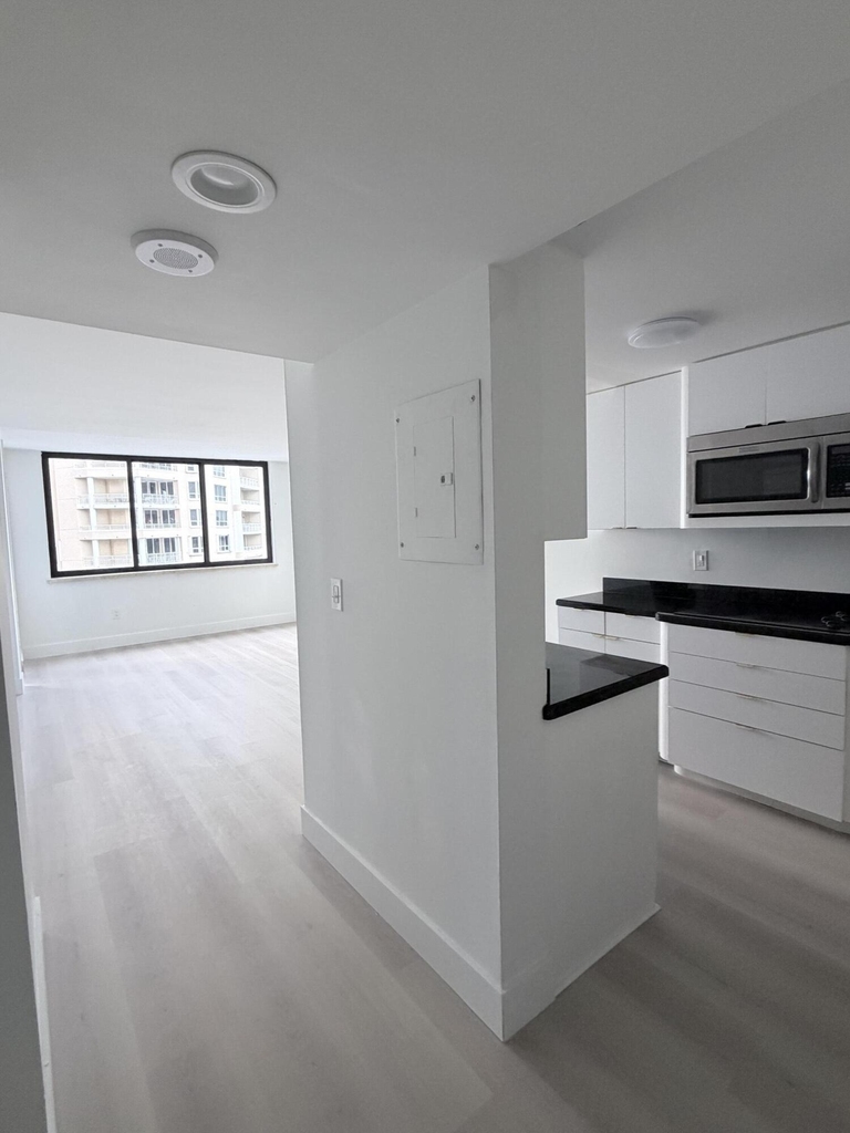 540 Brickell Key Drive - Photo 6