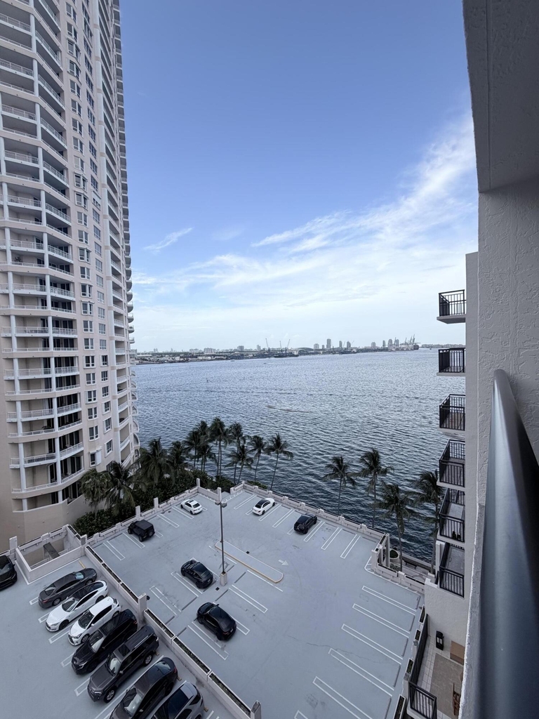 540 Brickell Key Drive - Photo 14