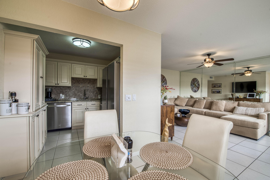 293 Brighton G - Photo 2