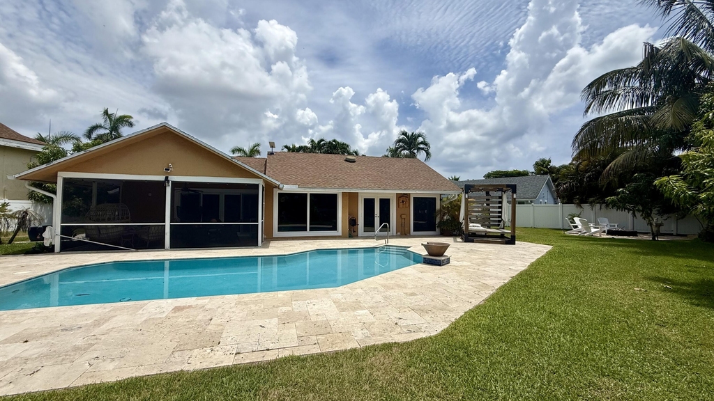 1526 Cormorant Road - Photo 0