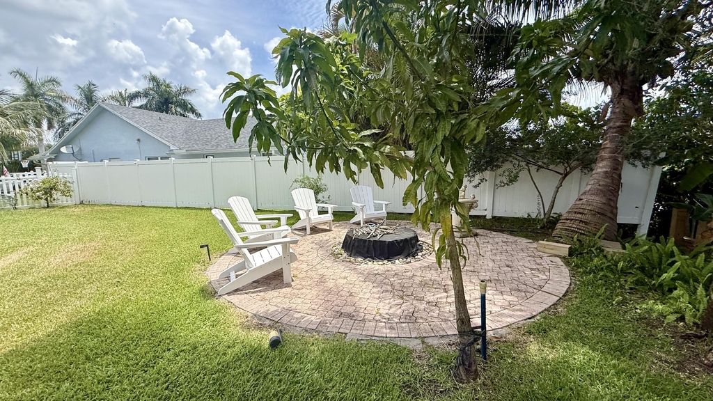 1526 Cormorant Road - Photo 15