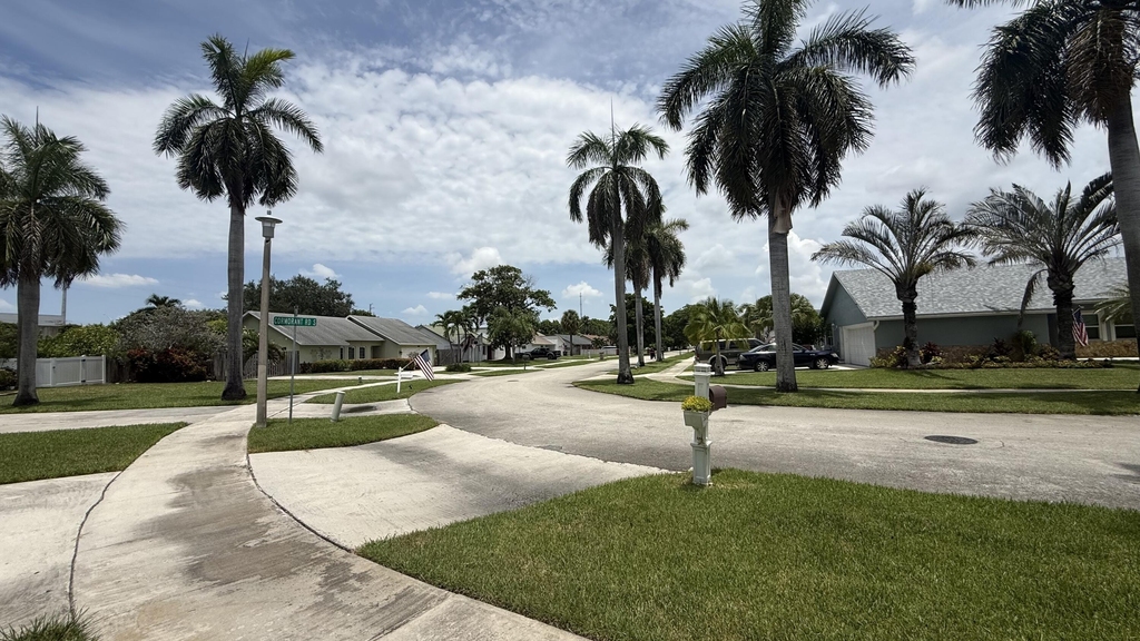 1526 Cormorant Road - Photo 21