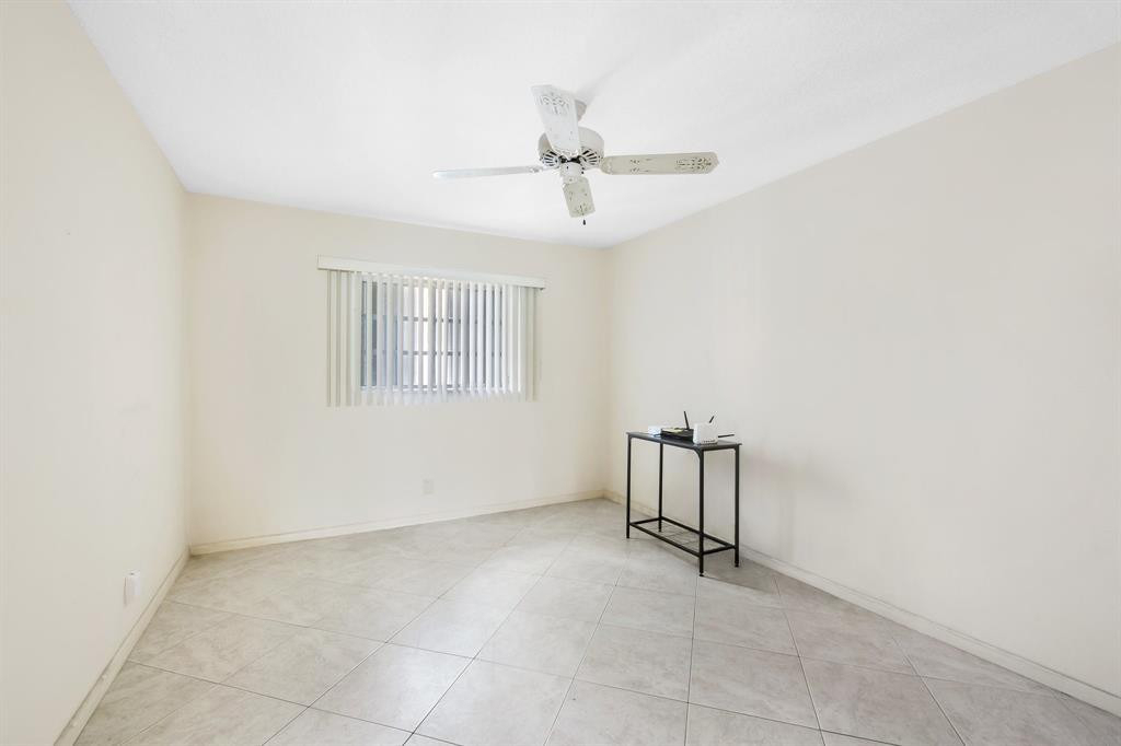 4041 Ne 27th Terrace - Photo 12