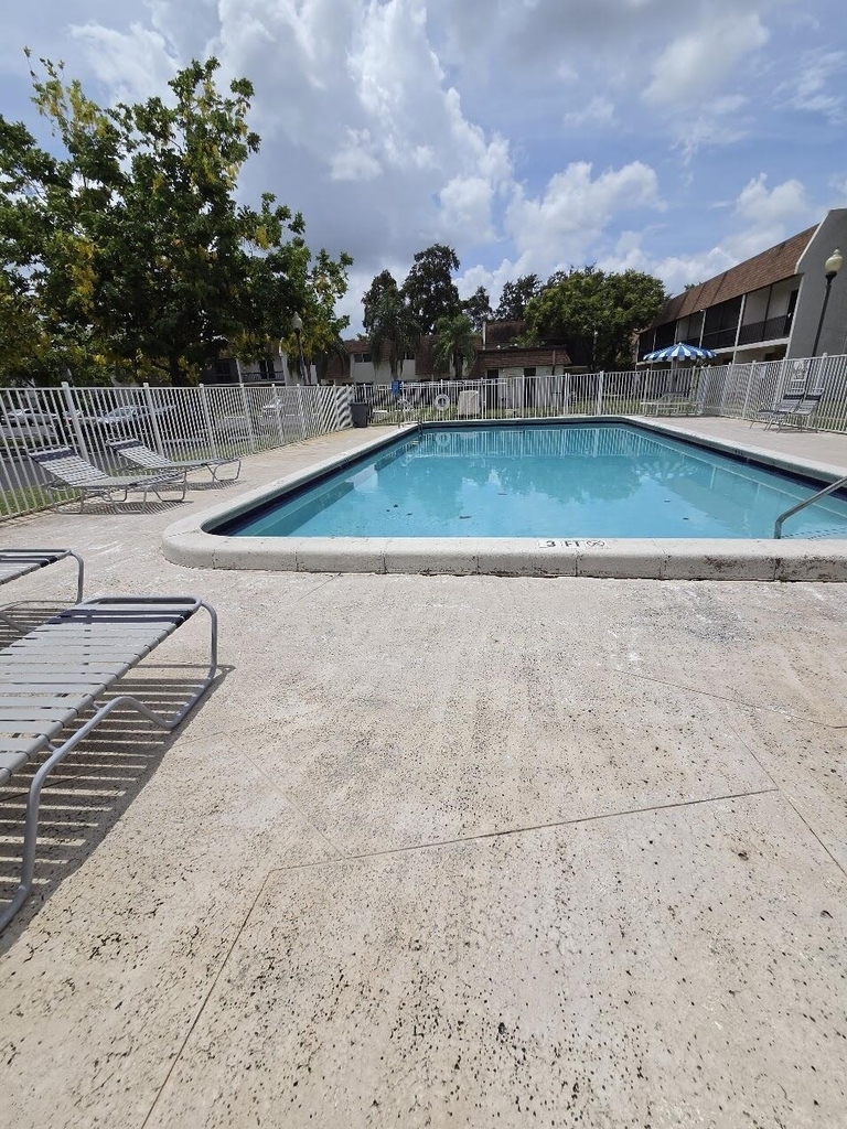 5229 Sw 40th Avenue - Photo 14