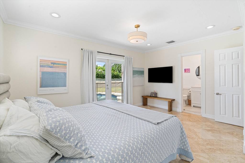 2740 Ne 25th Place - Photo 16
