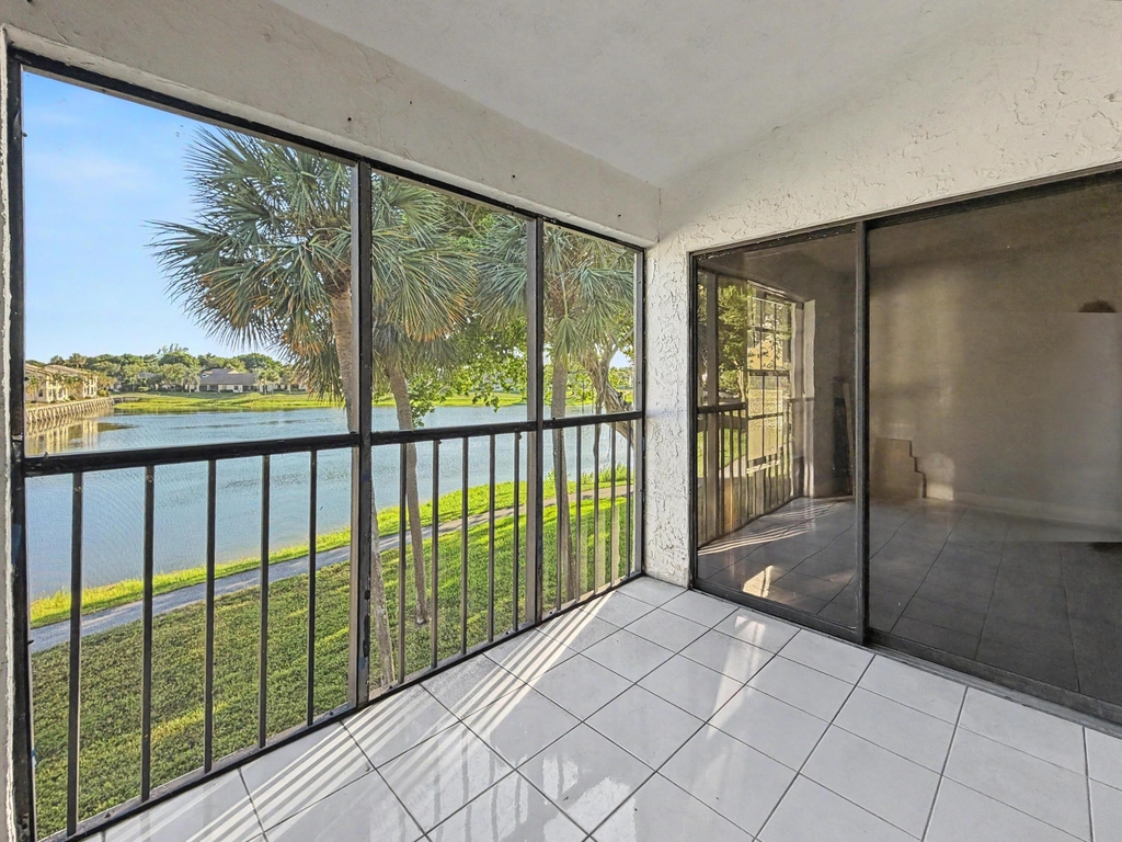 330 Palmwood Place - Photo 15