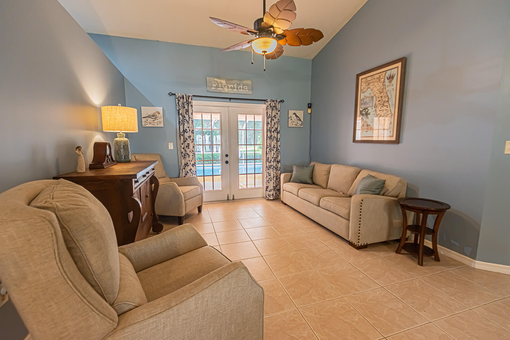 1193 Sw Live Oak Cove - Photo 1