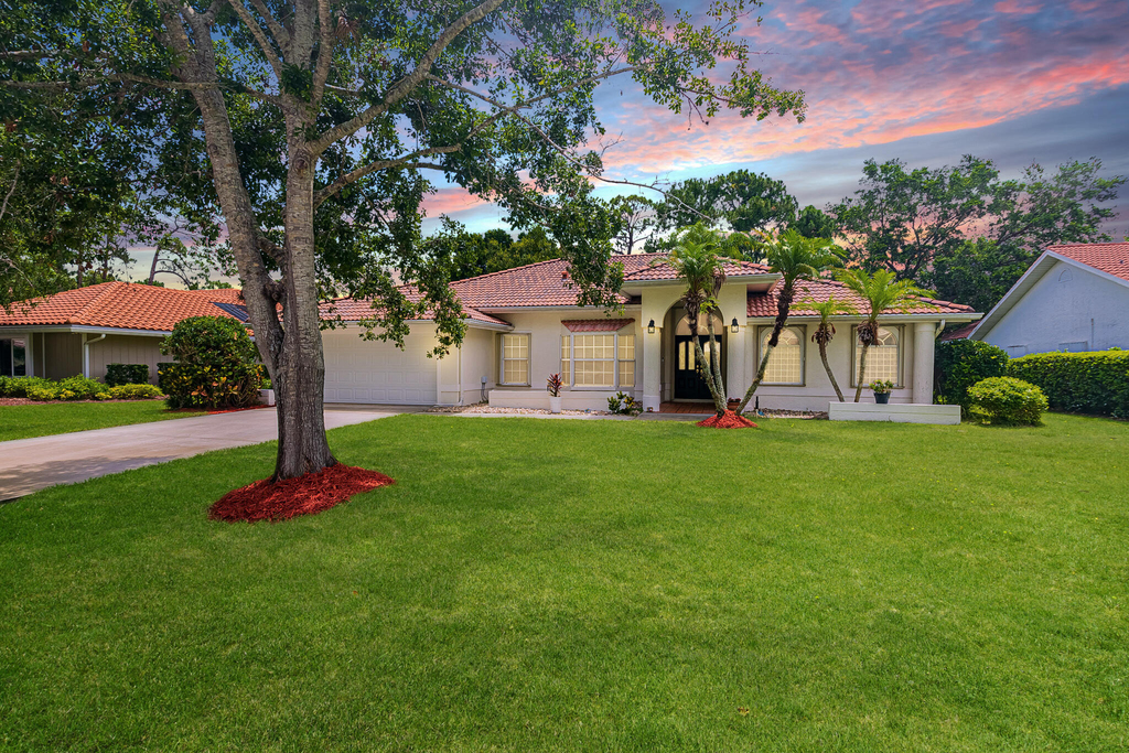1193 Sw Live Oak Cove - Photo 0