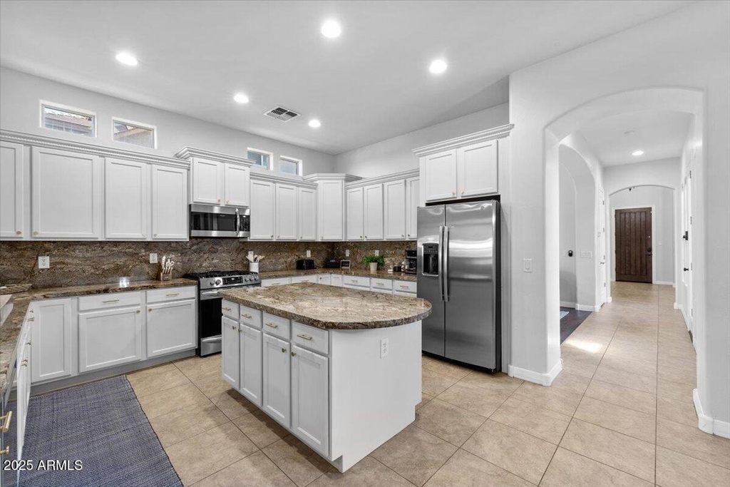 22473 S 204th Street - Photo 4