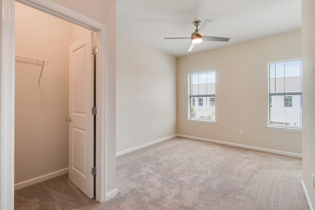 1841 Se Roxy Way - Photo 25