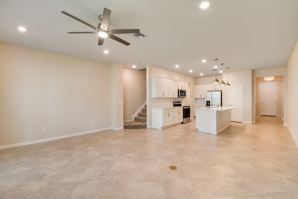 1841 Se Roxy Way - Photo 14