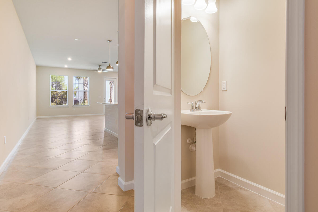 1841 Se Roxy Way - Photo 4