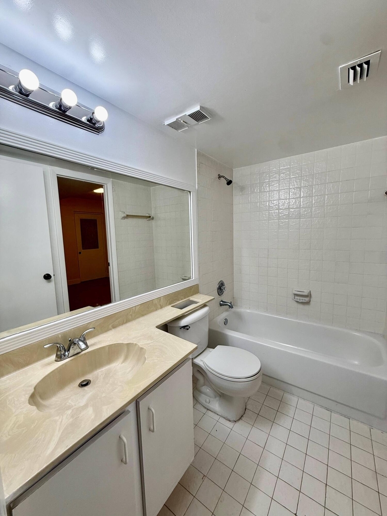 9777 Westview Drive - Photo 2