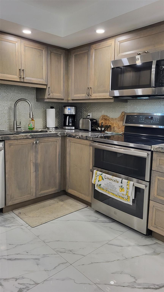 1360 S Ocean Boulevard - Photo 20