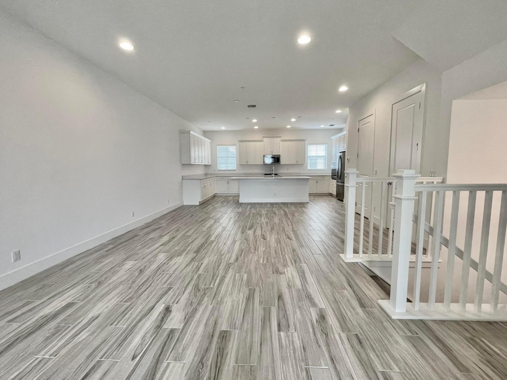 5412 Watts Terrace - Photo 2