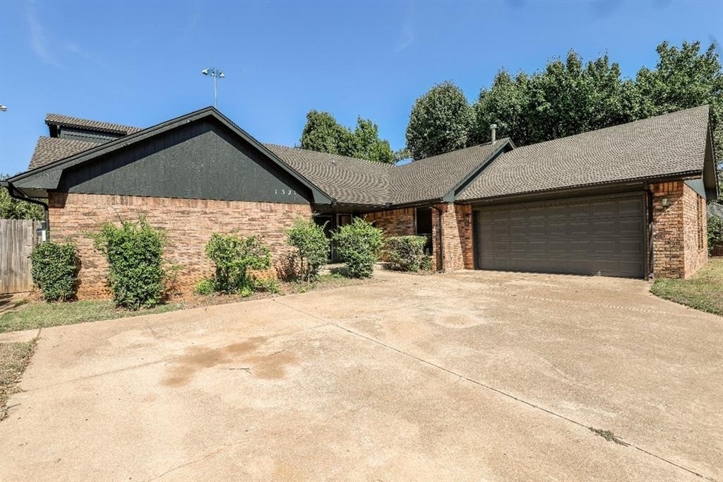 1321 Harding Avenue - Photo 1