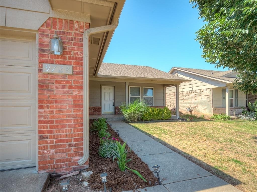 9728 Sw 27th Street - Photo 2