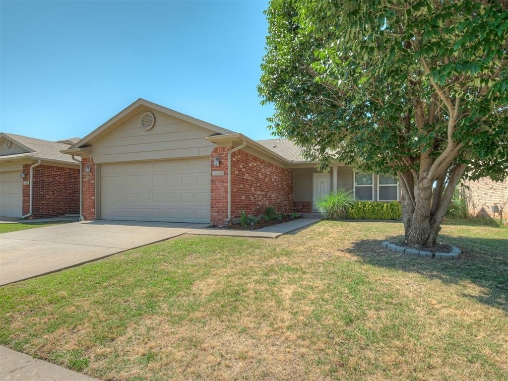 9728 Sw 27th Street - Photo 1