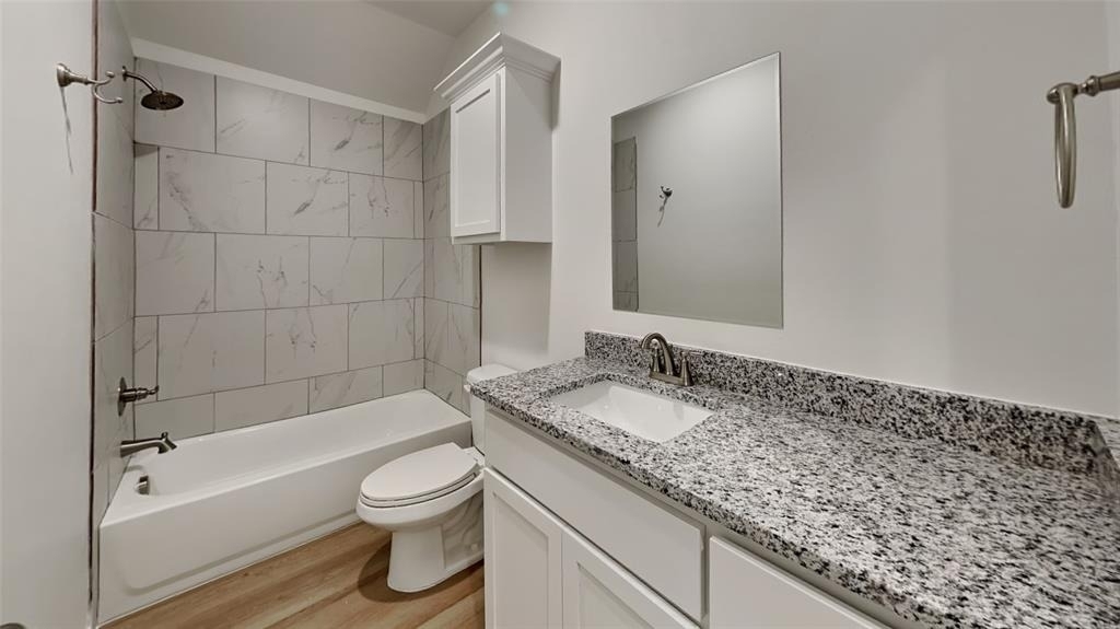 11517 University Drive - Photo 14