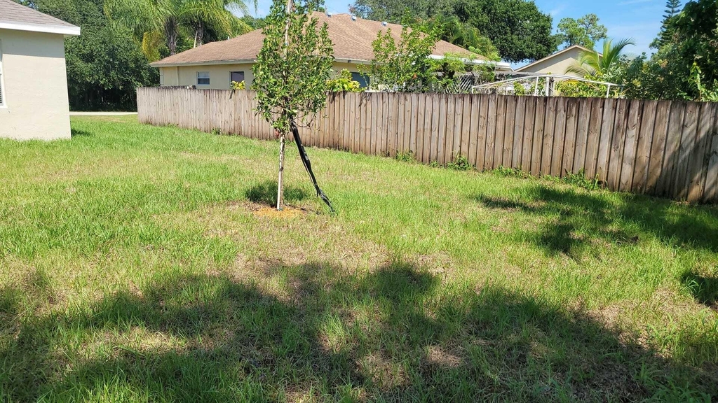 2525 Sw Westfield Street - Photo 2
