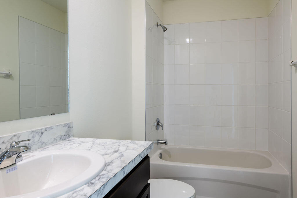 2525 Sw Westfield Street - Photo 8