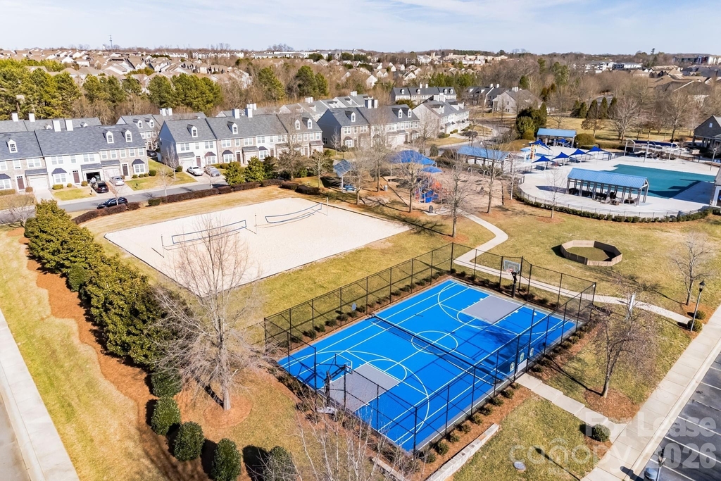 5826 Castlecove Road - Photo 27