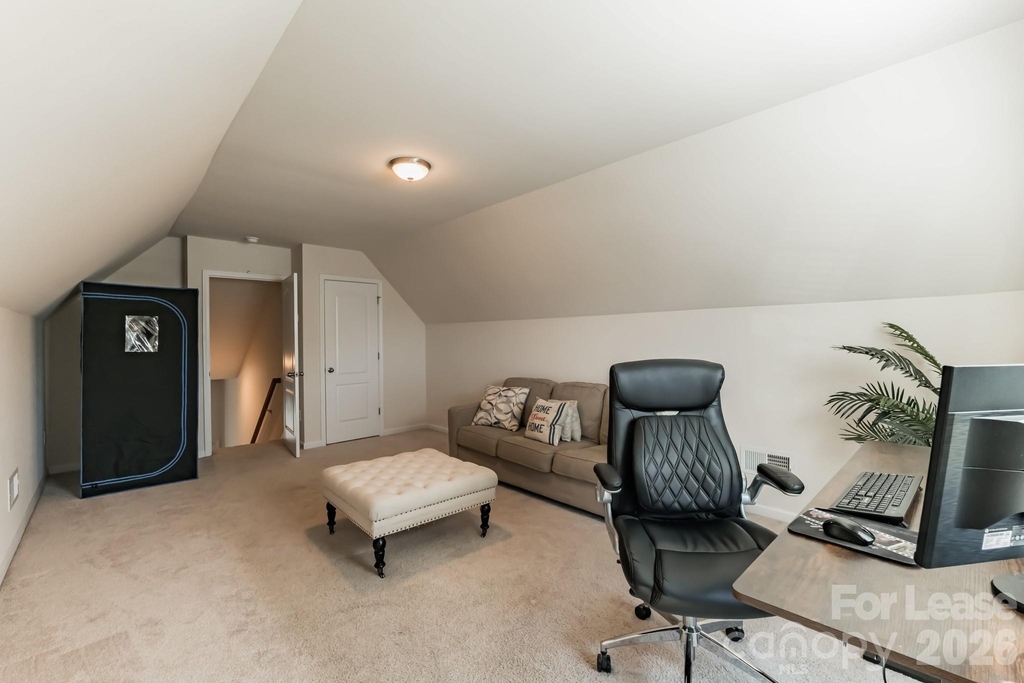 5826 Castlecove Road - Photo 23