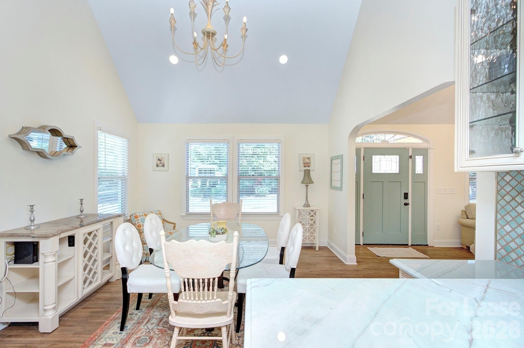709 Baldwin Avenue - Photo 8