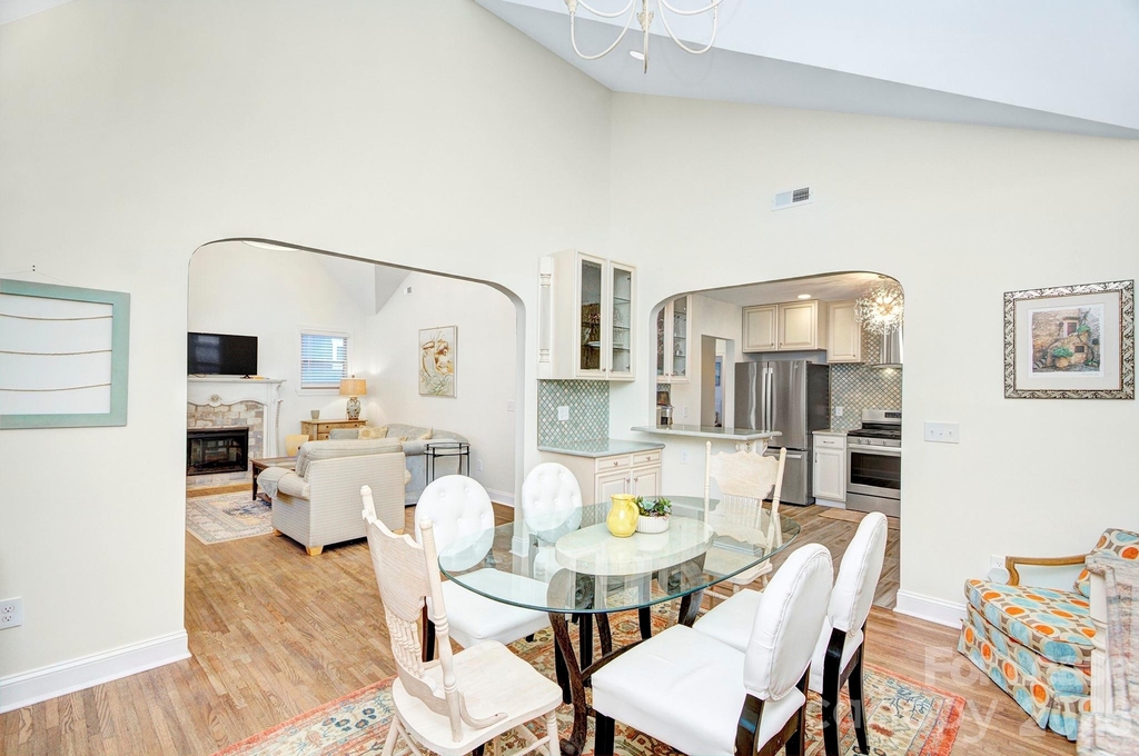 709 Baldwin Avenue - Photo 7