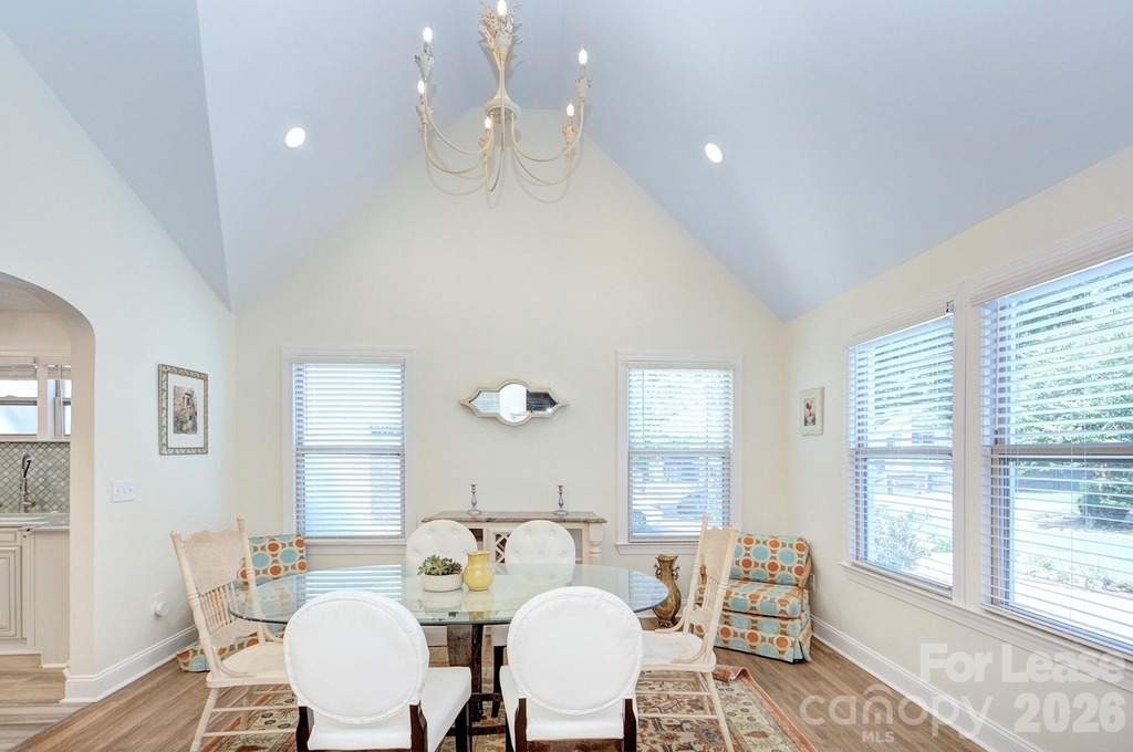 709 Baldwin Avenue - Photo 6