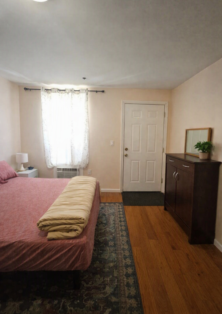 4 BR apartment in Jamaica Queens - Photo 3