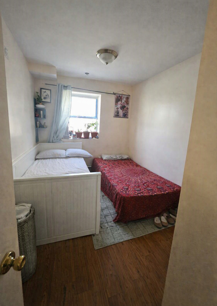 4 BR apartment in Jamaica Queens - Photo 4