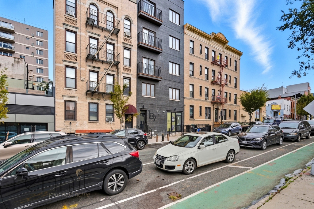 187 20th Street - Photo 15