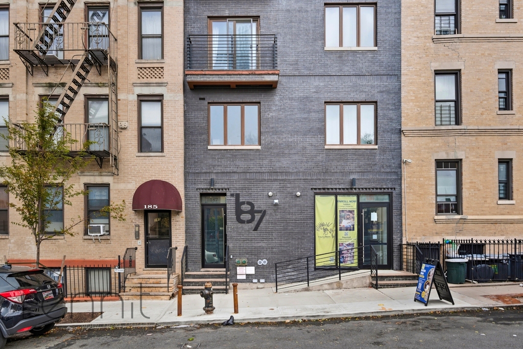 187 20th Street - Photo 16