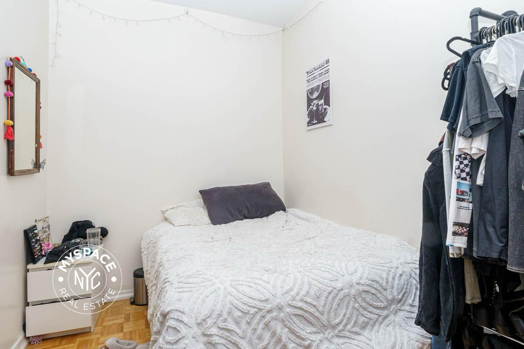 322 Rodney Street - Photo 8