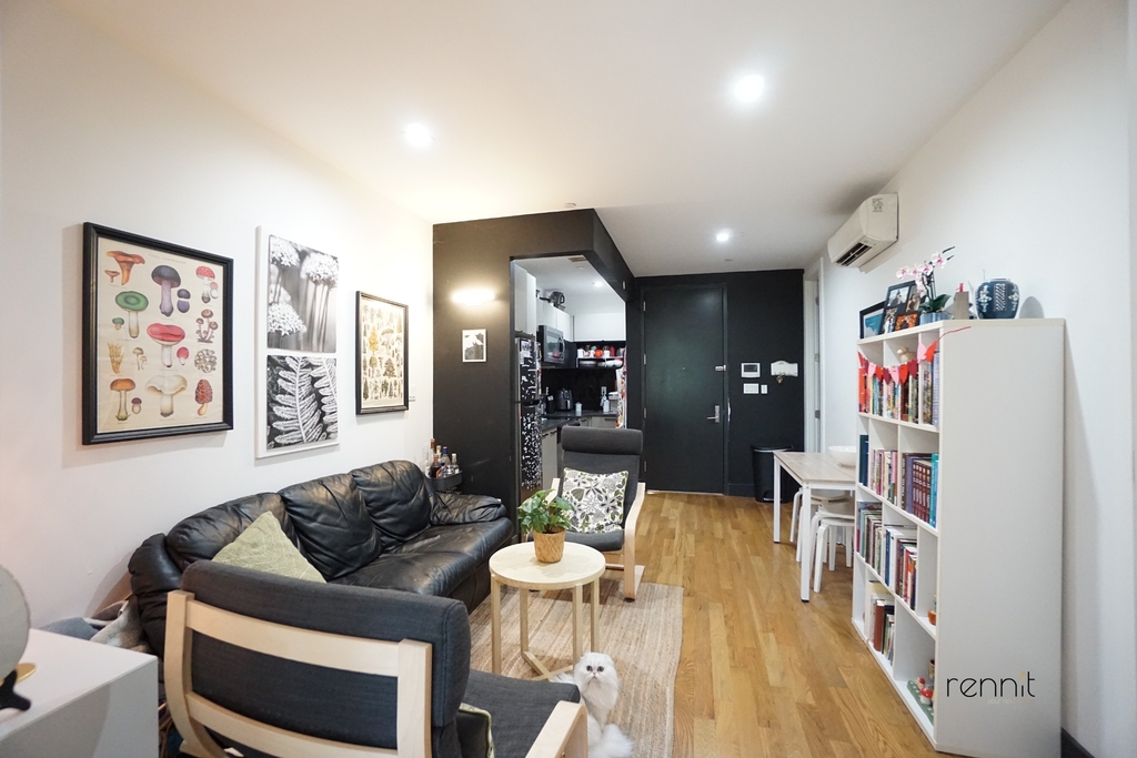 562 Park Place - Photo 7