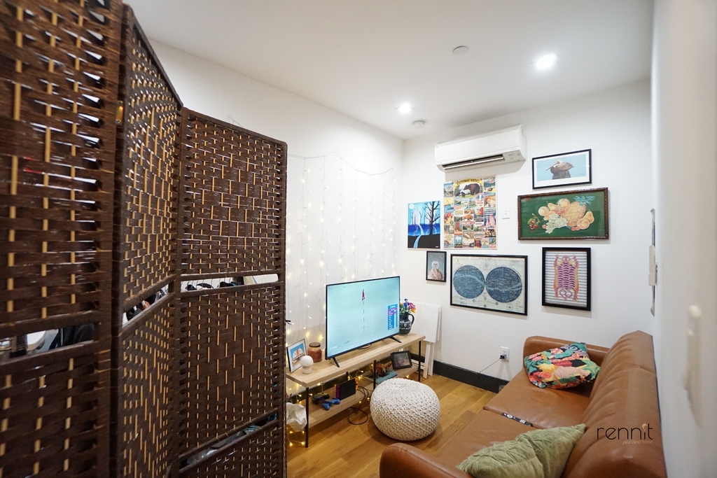 562 Park Place - Photo 14