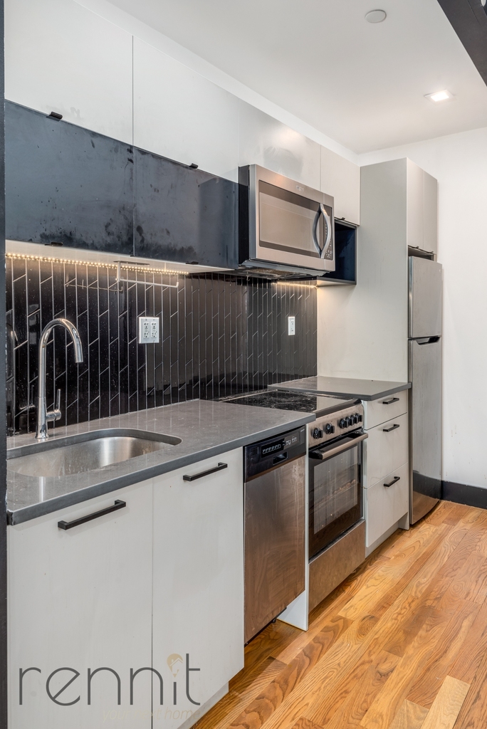 562 Park Place - Photo 19