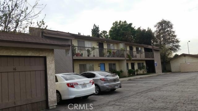 16015 Pioneer Boulevard - Photo 21