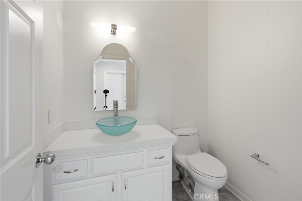 5200 White Oak Avenue - Photo 9