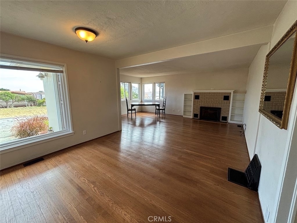 265 Chatham - Photo 11