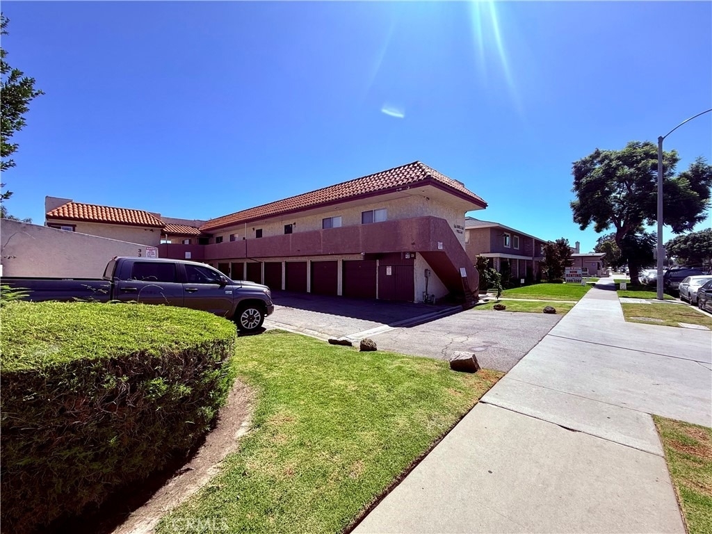 3300 W Orange Avenue - Photo 18
