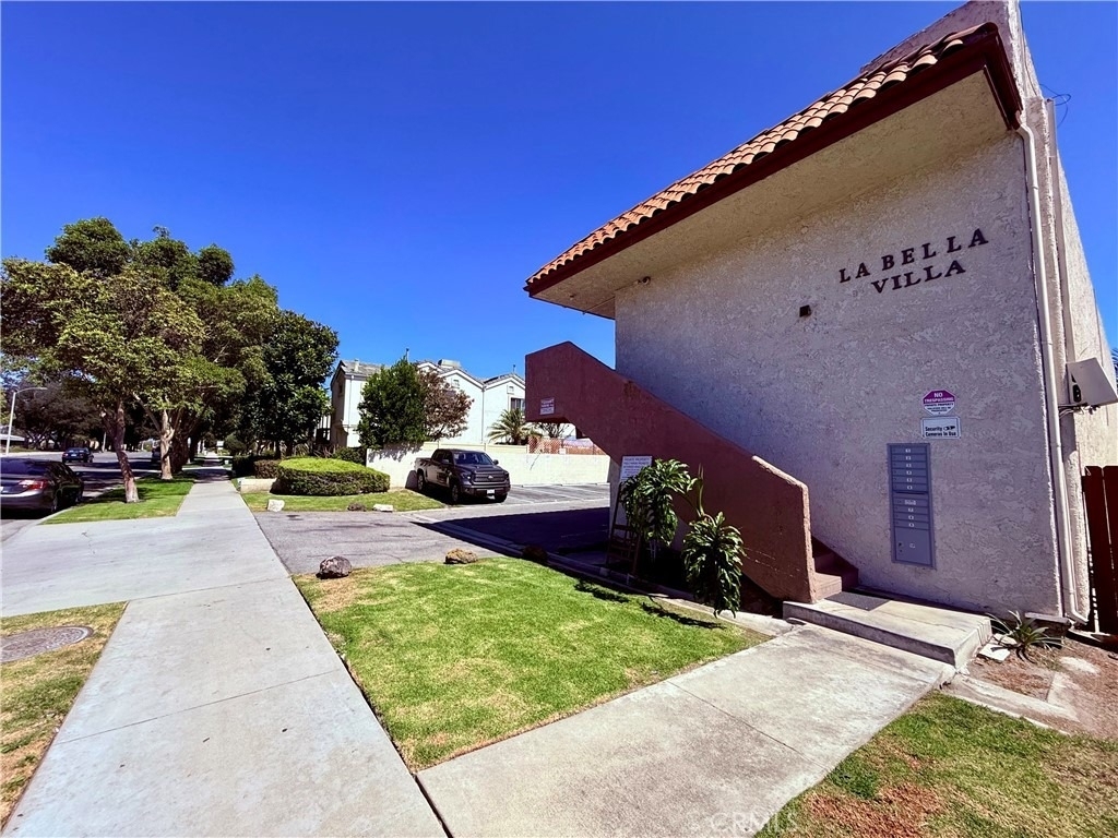 3300 W Orange Avenue - Photo 16