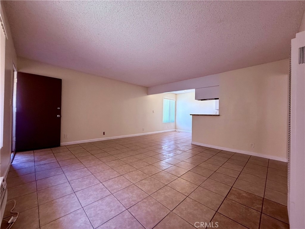 3300 W Orange Avenue - Photo 7