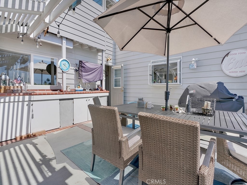 33841 Golden Lantern Street - Photo 7