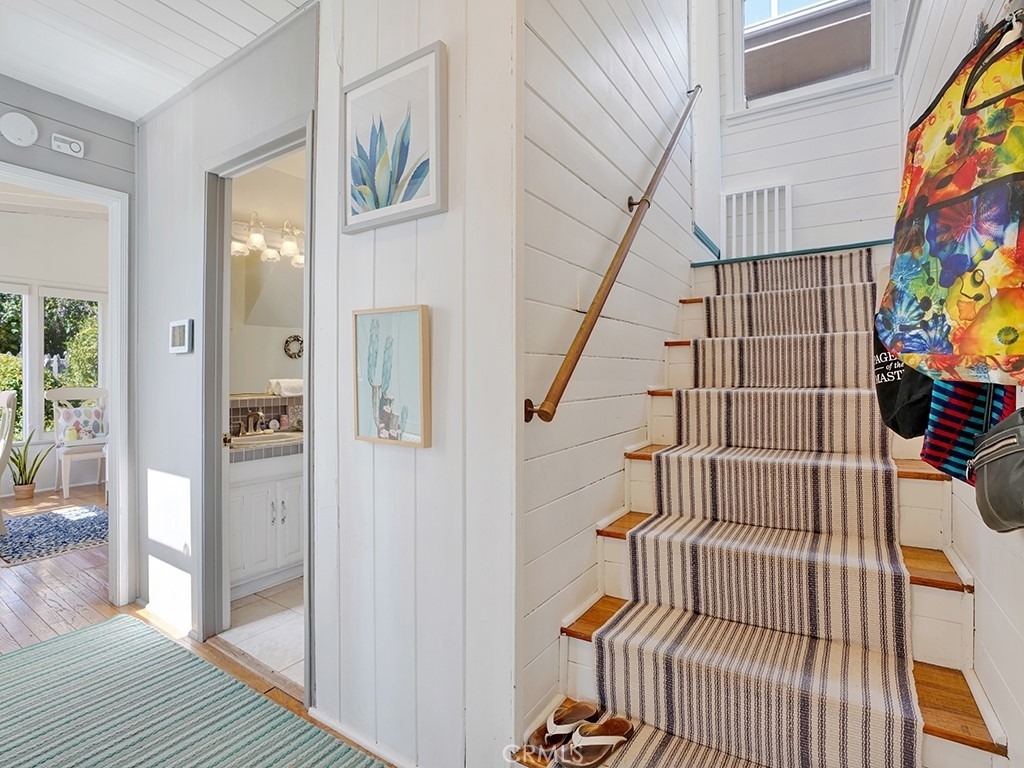 33841 Golden Lantern Street - Photo 24